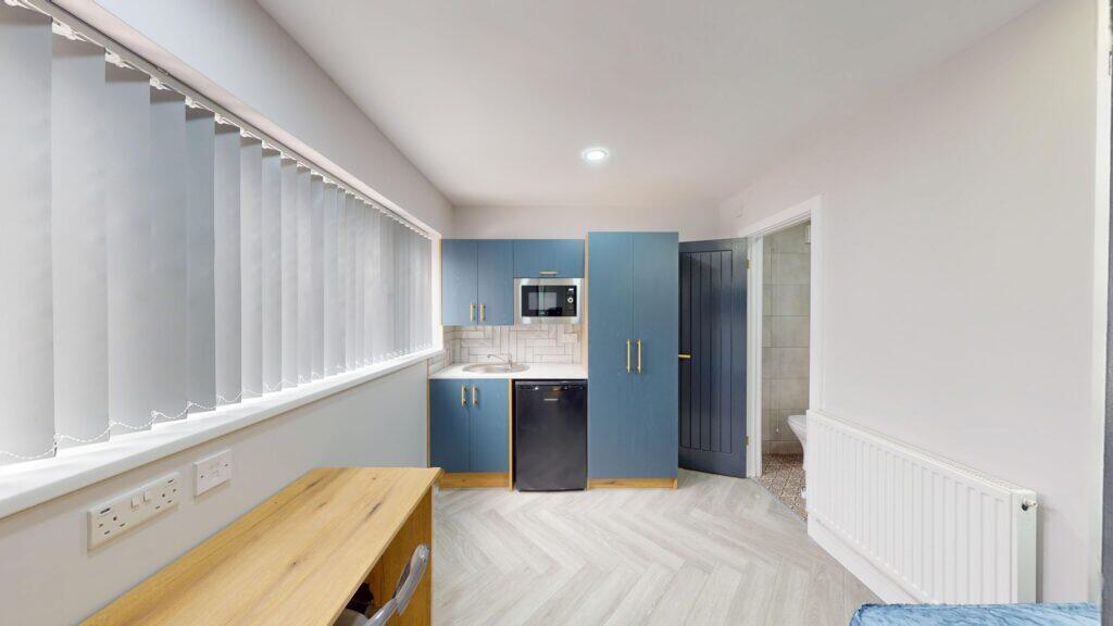 Studio 2, 69A Raddlebarn Road, Selly Oak, Birmingham, B29 6HE