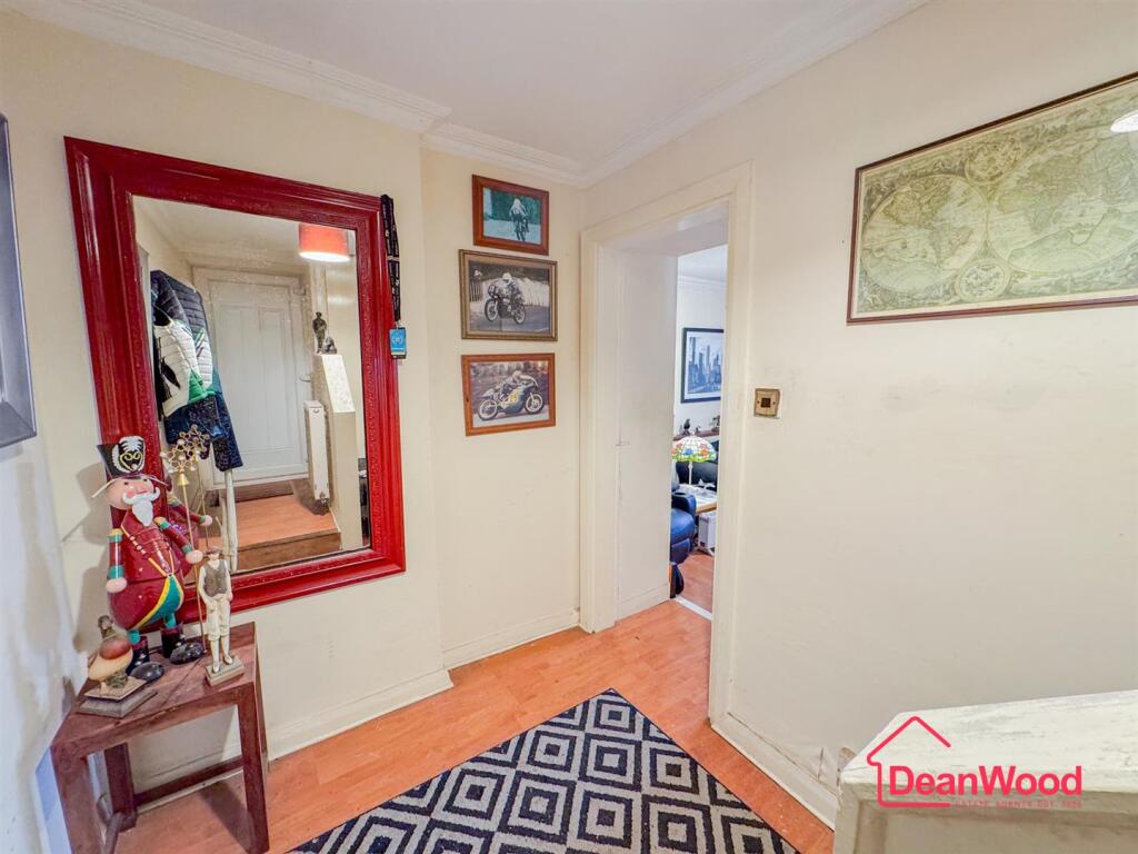 3a Derby Road, Douglas, Isle Of Man photo 4