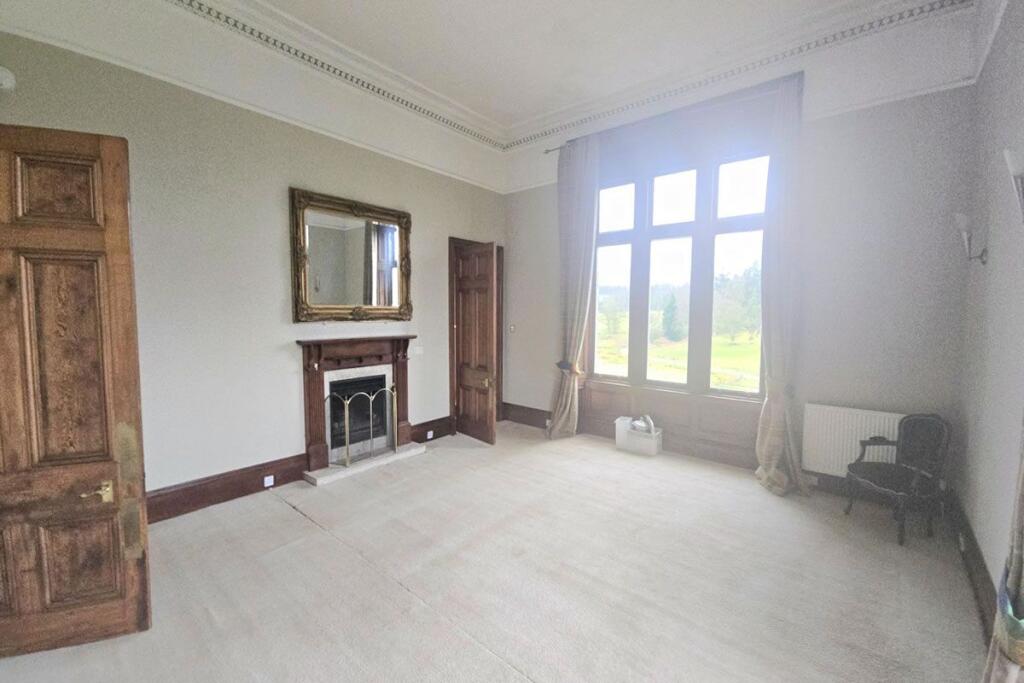 Apartment in Glasgow, Stirling - View 4