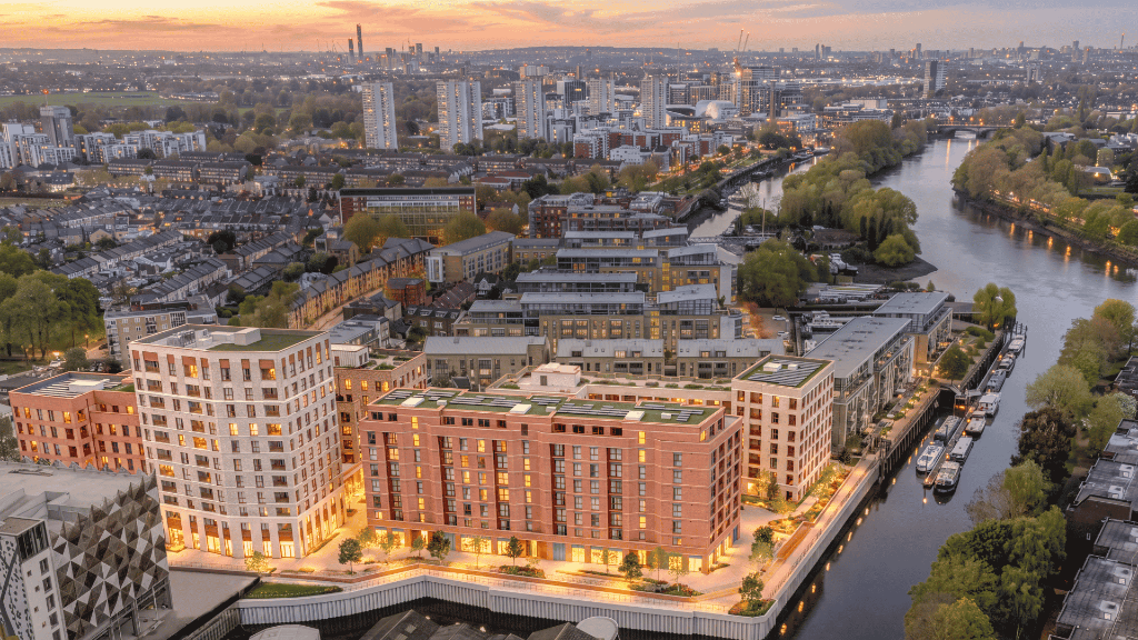 Apartment in Twickenham - View 3