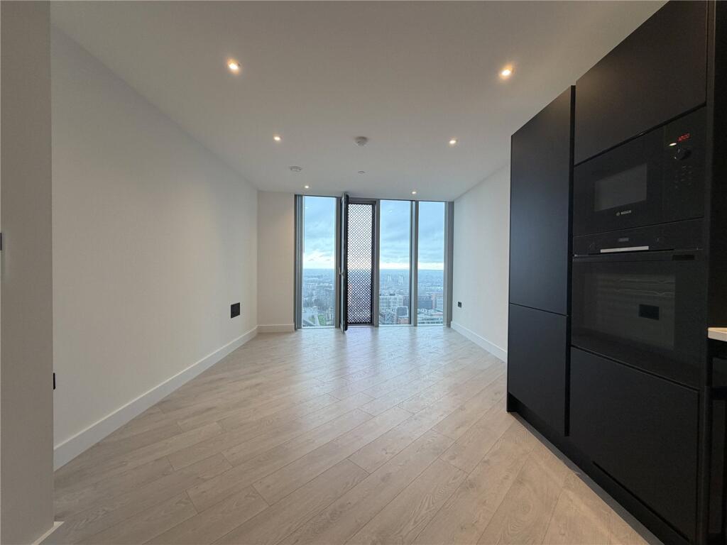 Main image of property: Vista River Gardens, Trinity Island, Trinity Way, Manchester, M3