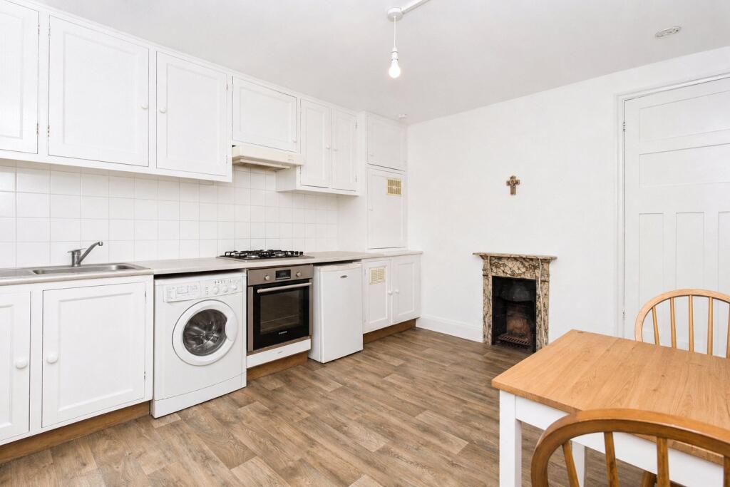 Apartment in Cambridge, Chesterton - More