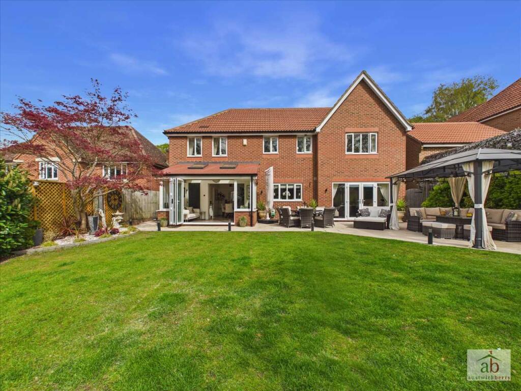 Brookhill Way, Rushmere St. Andrew photo 2