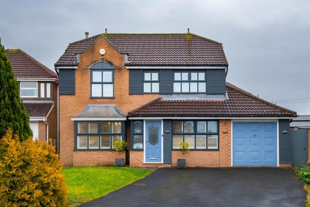 Main image of property: Bluebell Close, Whittle-Le-Woods, Chorley