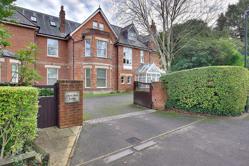 Main image of property: 'Secret' Roof Terrace, Cavendish Road, Bournemouth