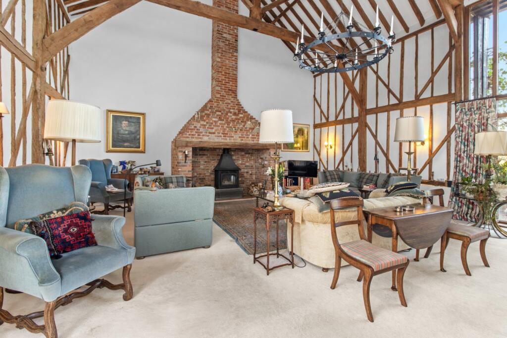 House in Uckfield, Hadlow Down - View 3
