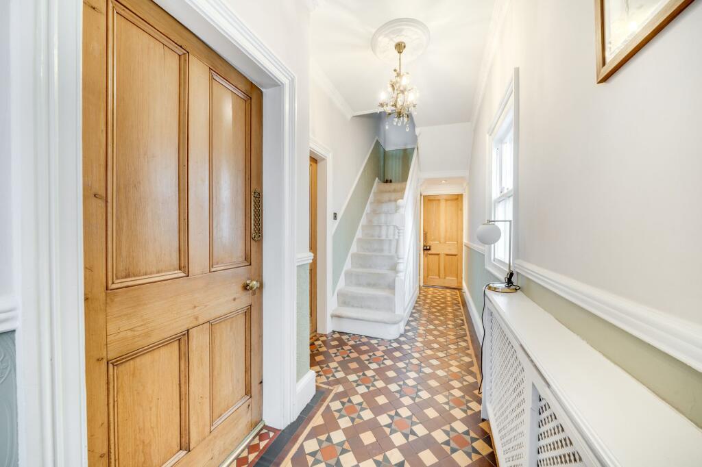 House in Bridgnorth, High Town, Oldbury - View 5