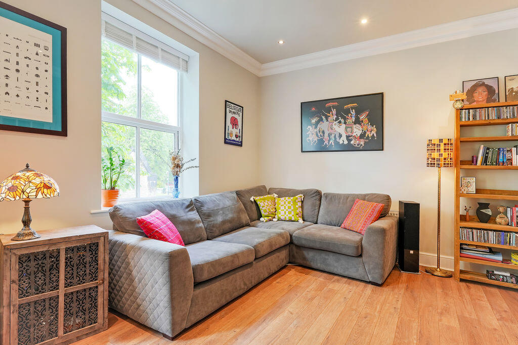 Apartment in Sheffield, Brincliffe, Nether Edge - View 4