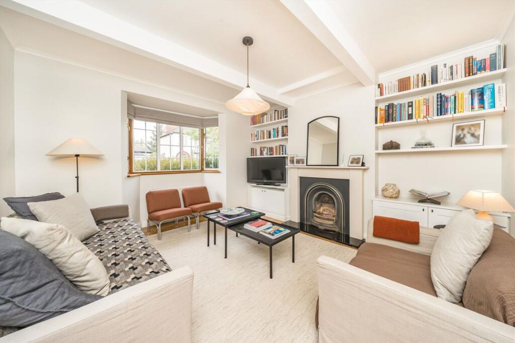 House in London - View 2