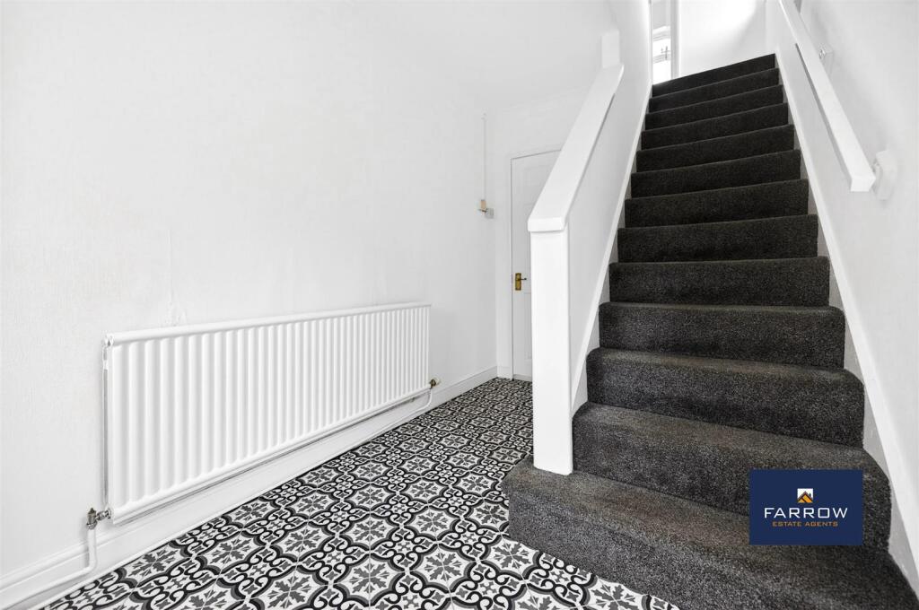 House in Doncaster - View 2