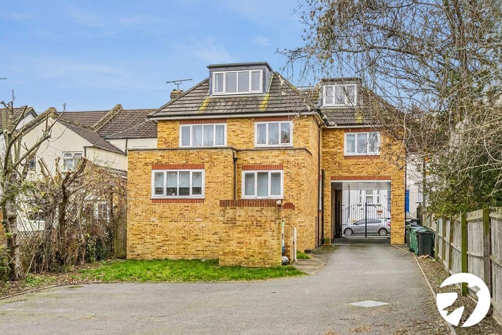 Apartment in Dartford, Stone - More