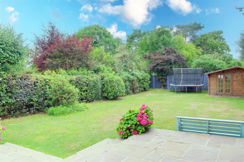 Additional image 10 of Bradmore Way, Brookmans Park