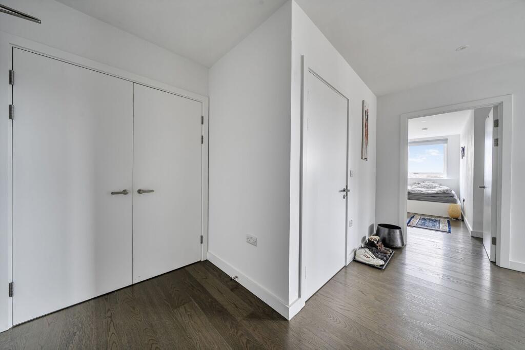 Apartment in London, Browning Estate, Elephant and Castle - View 4