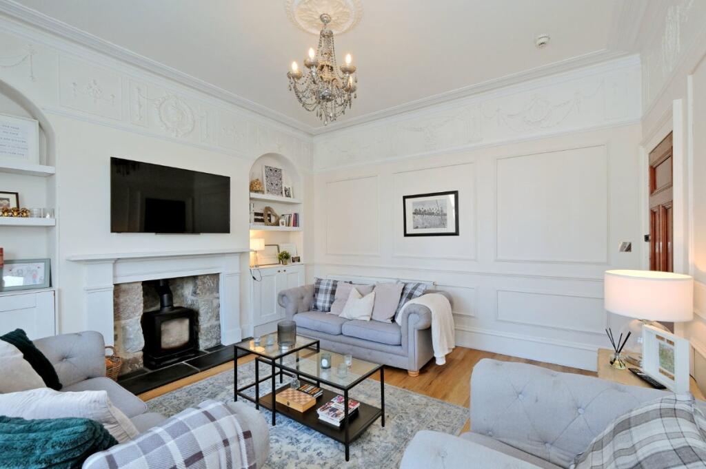 House in Aberdeen - More