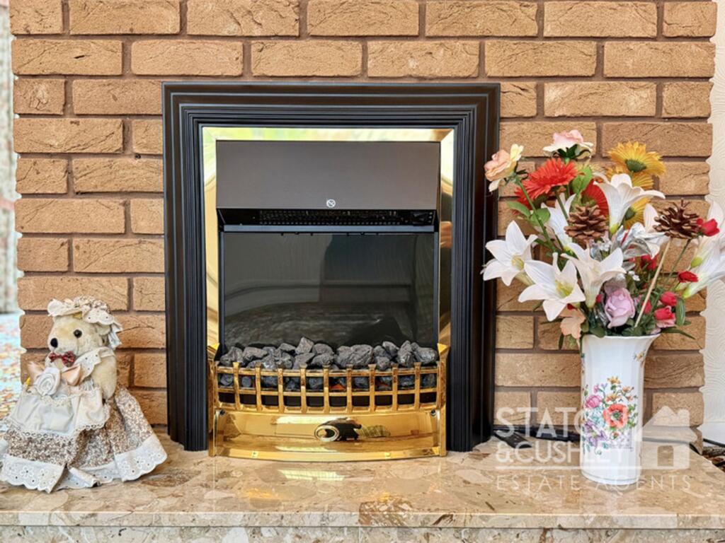 House in Bolsover, Shirebrook - View 4