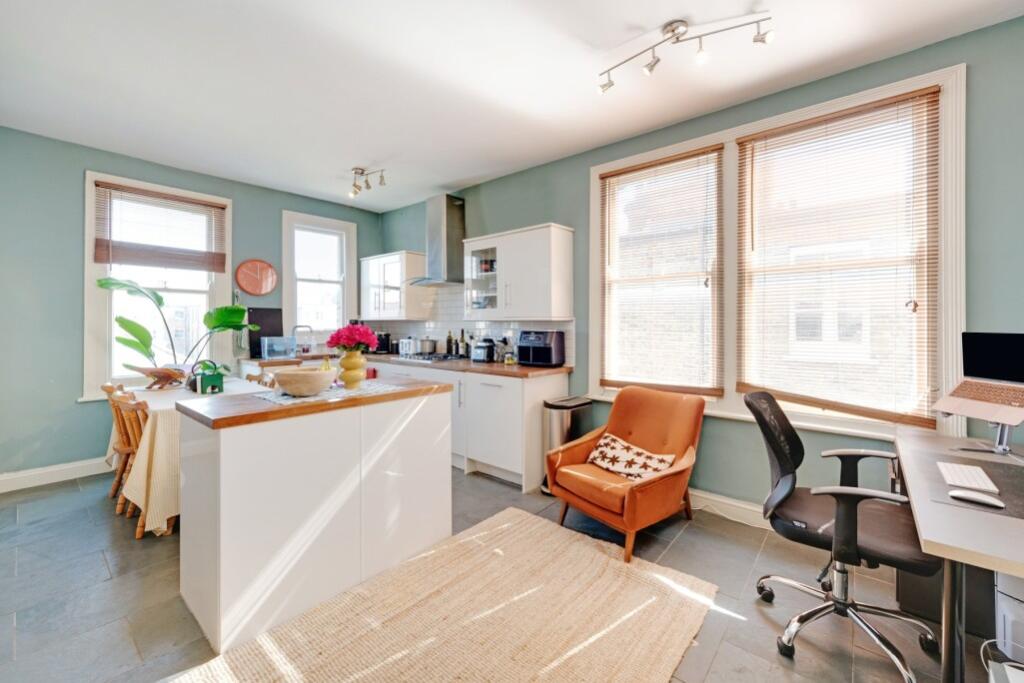 Main image of property: Delaware Road, Little Venice, W9 