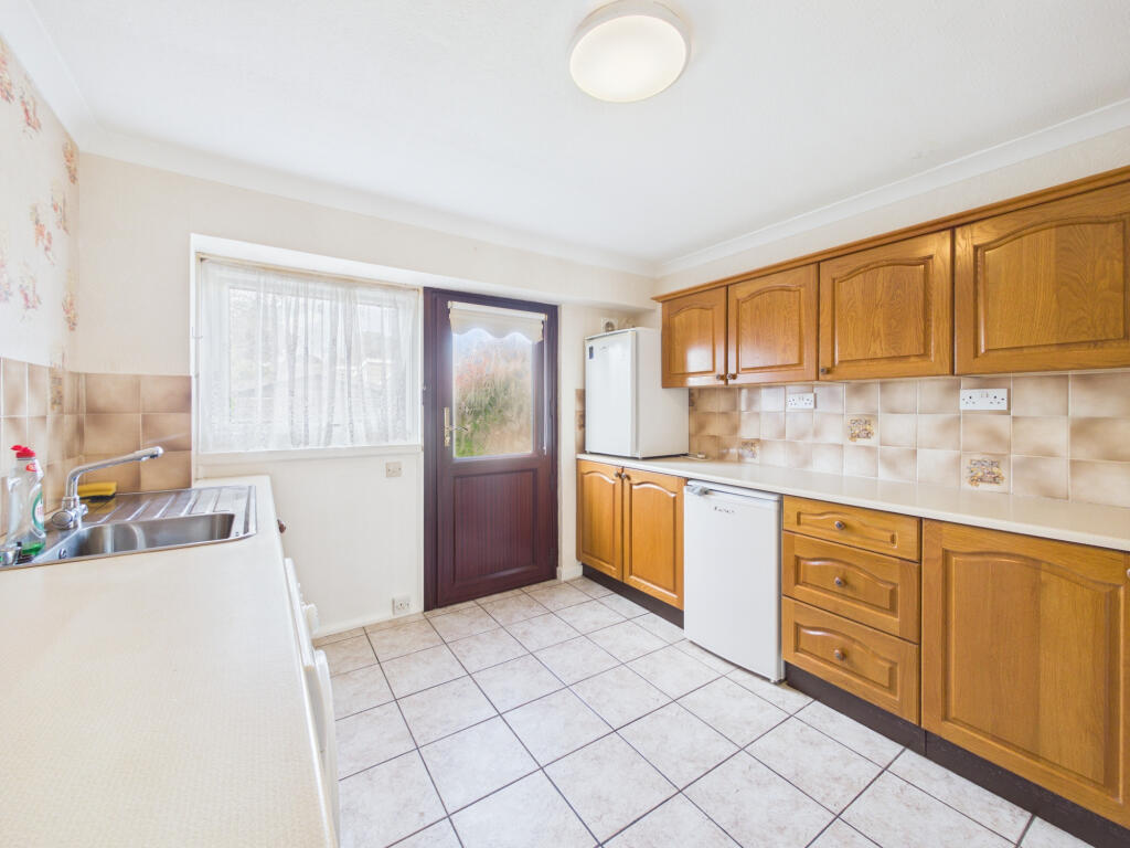 House in Perth - View 4