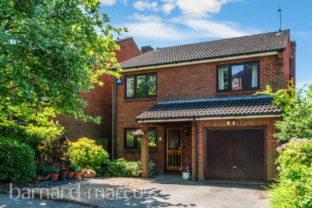 Main image of property: White Hill, South Croydon