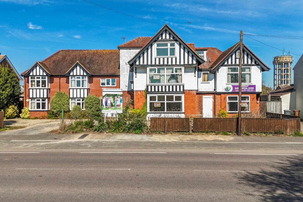 Main image of property: 58 High Road, Trimley St. Mary, Felixstowe, Suffolk, IP11