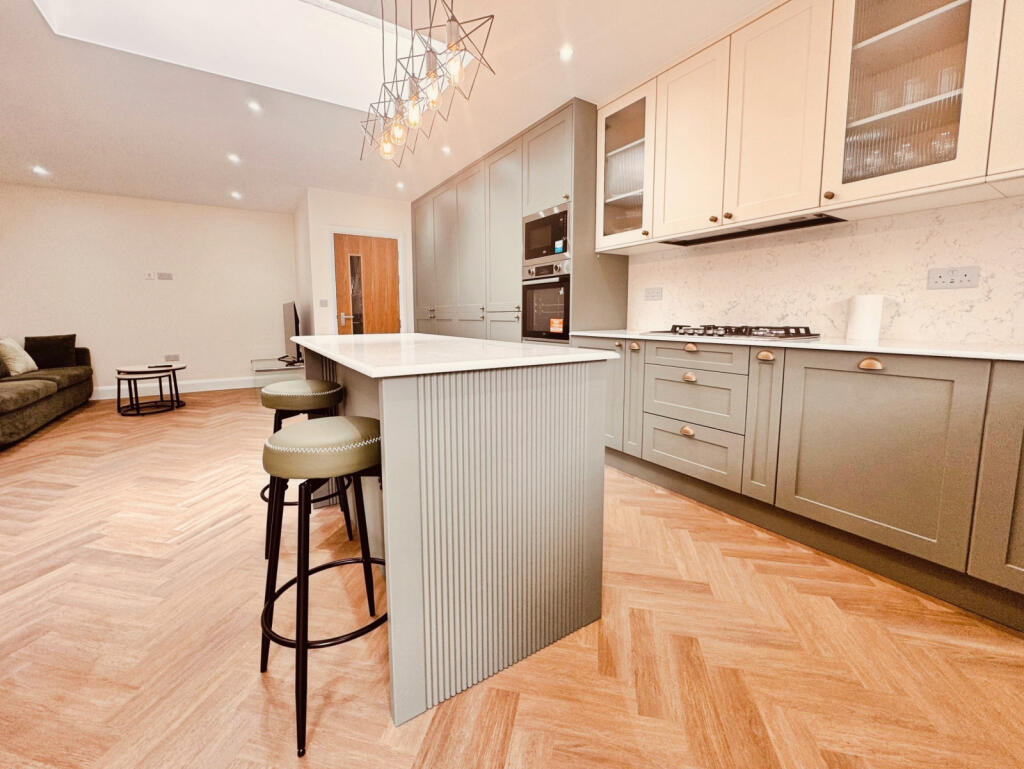 House in London - More