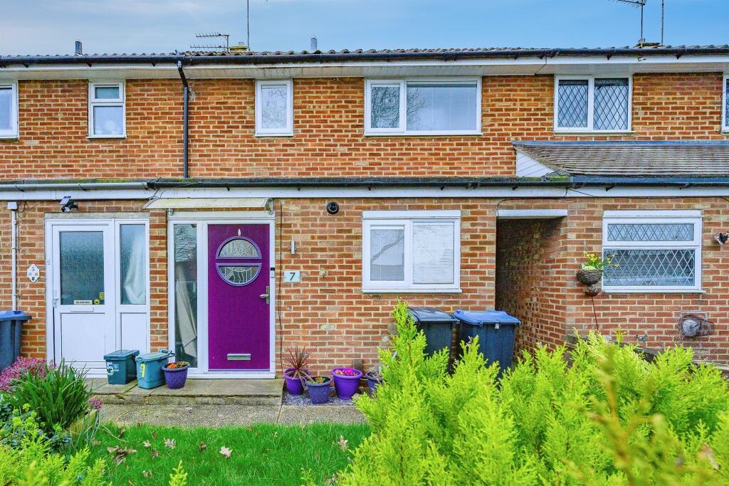 Main image of property: Plantation Walk, HEMEL HEMPSTEAD