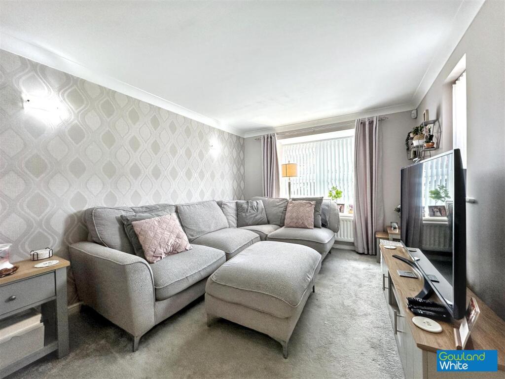 House in Stockton-on-Tees - View 2