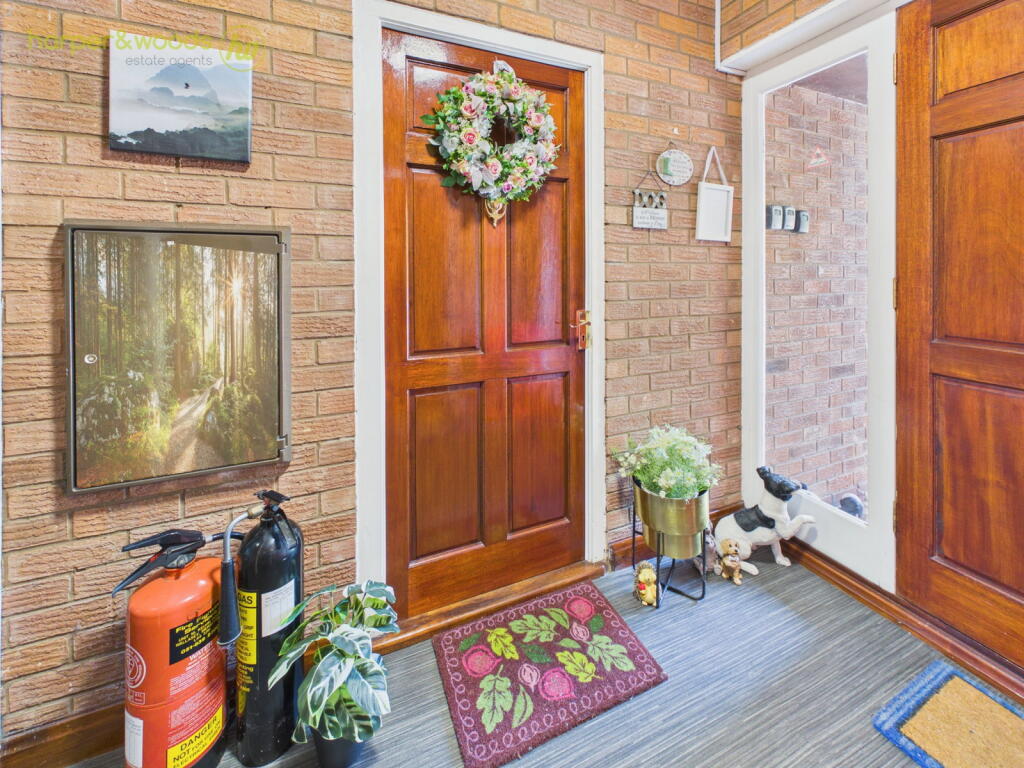 Oak Court, Oak Close, Moreton - View 6