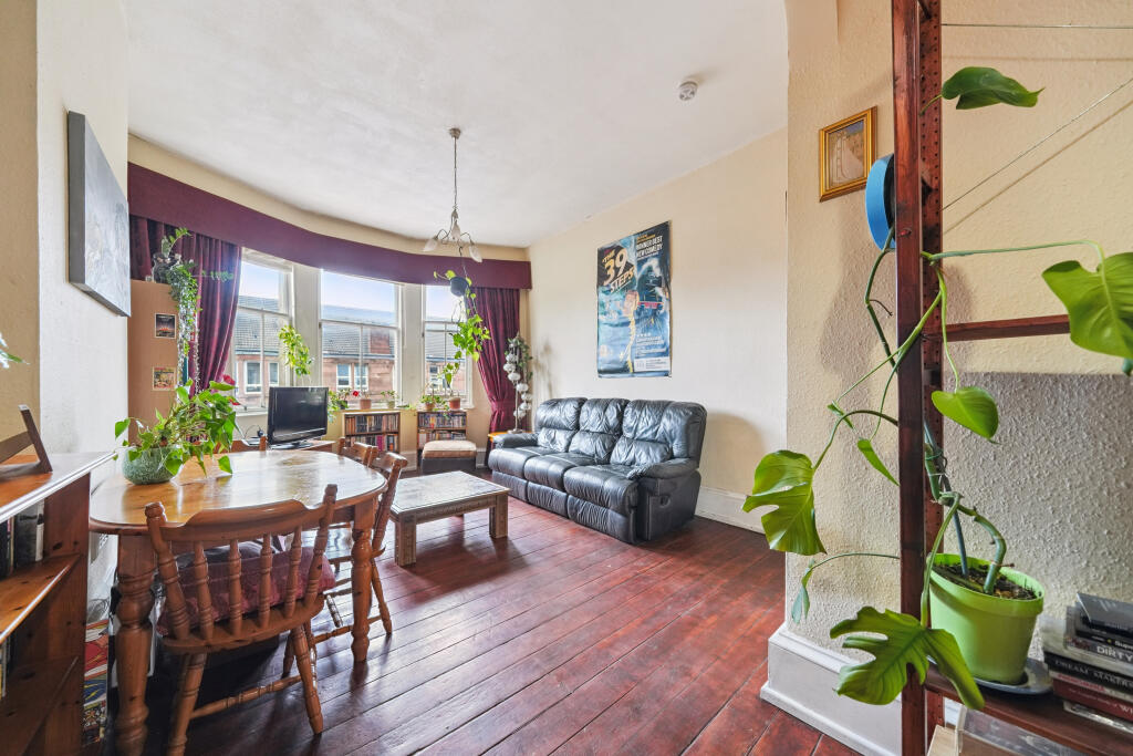 Apartment in Glasgow, Crosshill - View 2