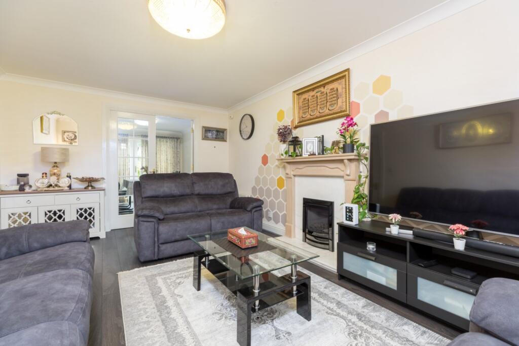 House in Glasgow, Crookston Home, Crookston Road - View 3