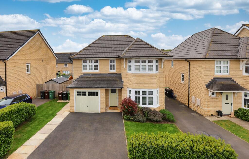 Main image of property: Bletchley Way, Horsforth, Leeds, West Yorkshire, LS18