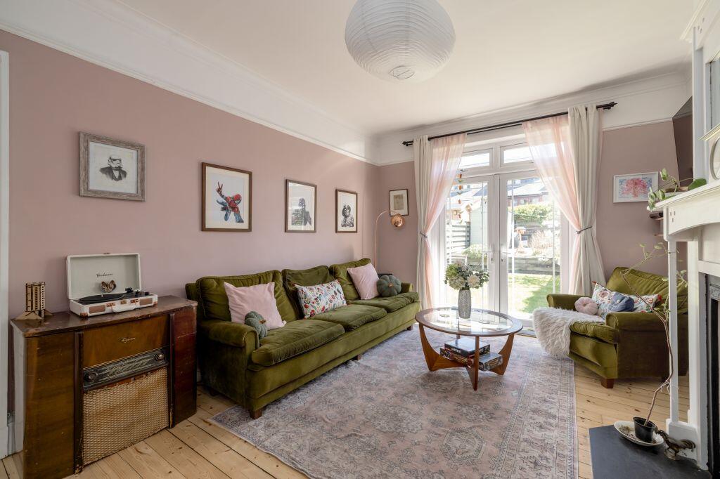 17 Cowan Road, Edinburgh, EH111RL photo 3