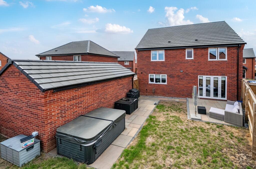 House in Nottingham - View 4