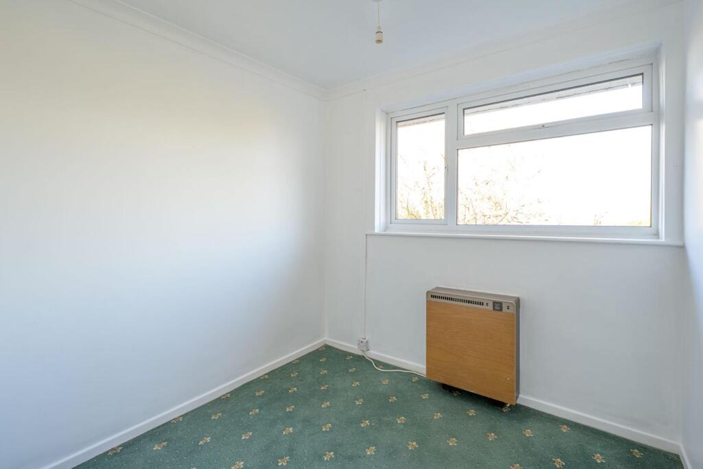 Apartment in Dudley, West Midlands - View 5
