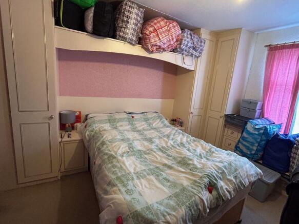 FLAT BEDROOM