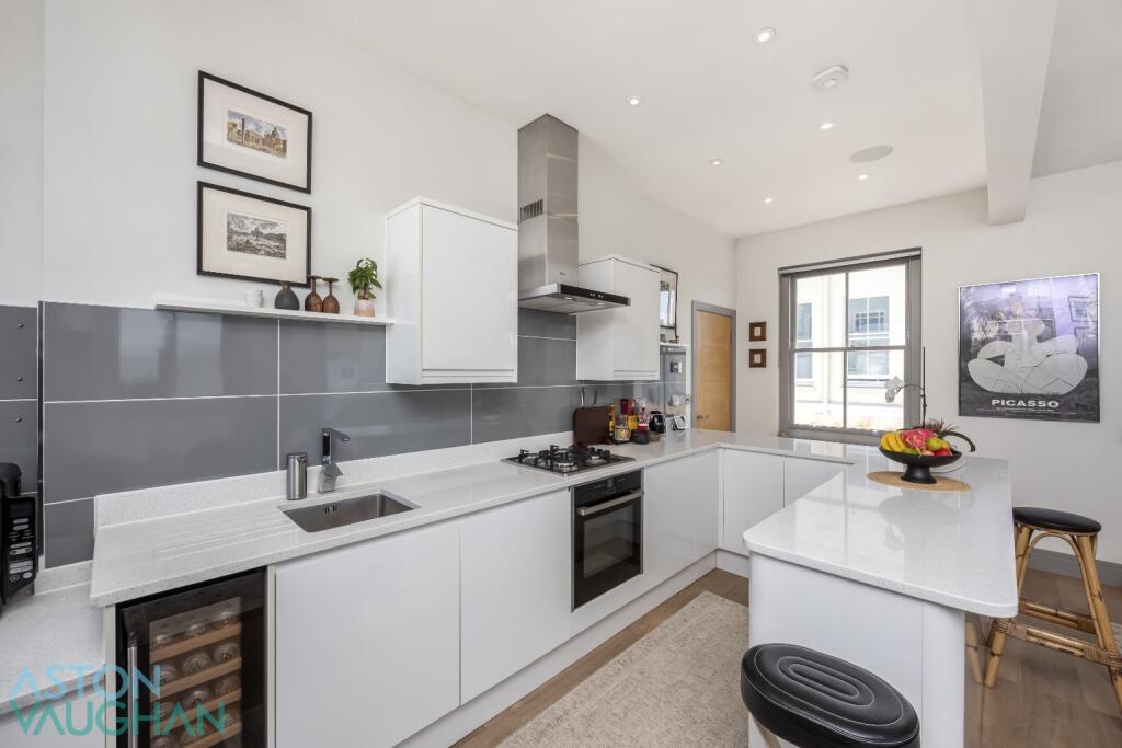 Medina Villas, Hove, East Sussex, BN3 - View 3