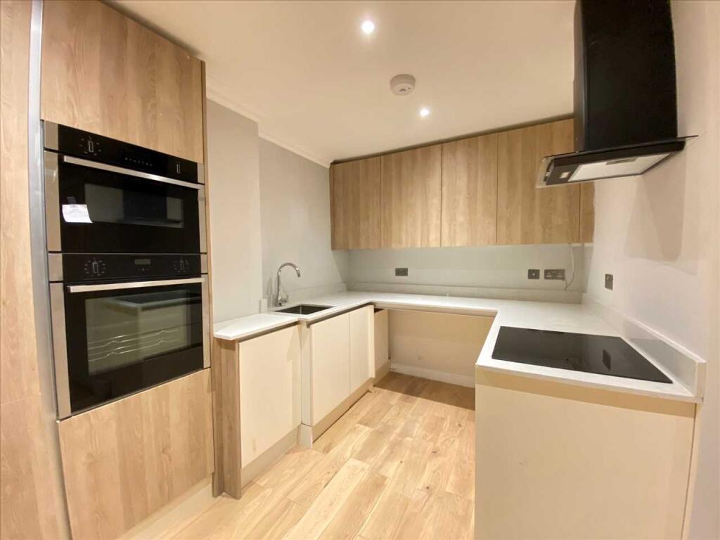 Apartment in London - View 4