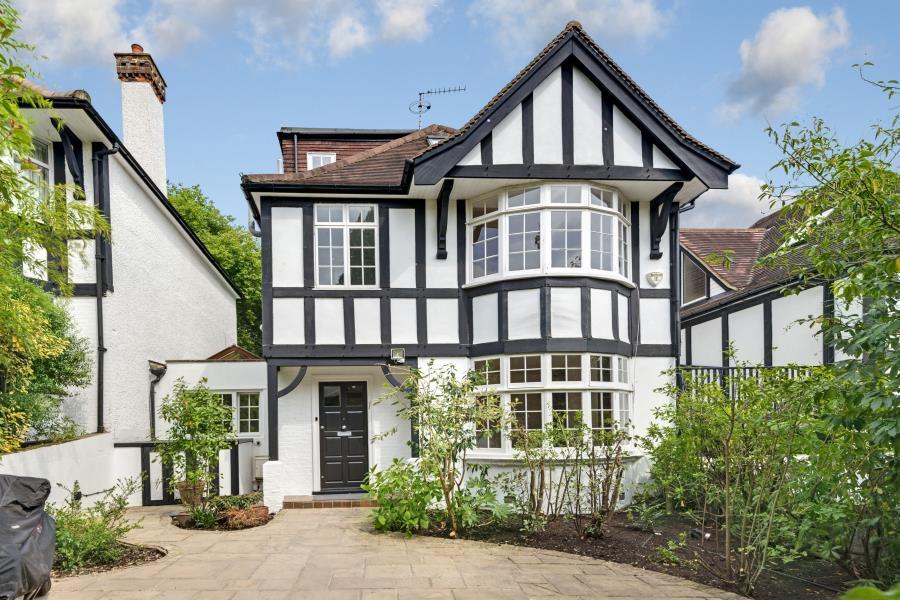 Main image of property: Hillway, Highgate, N6 