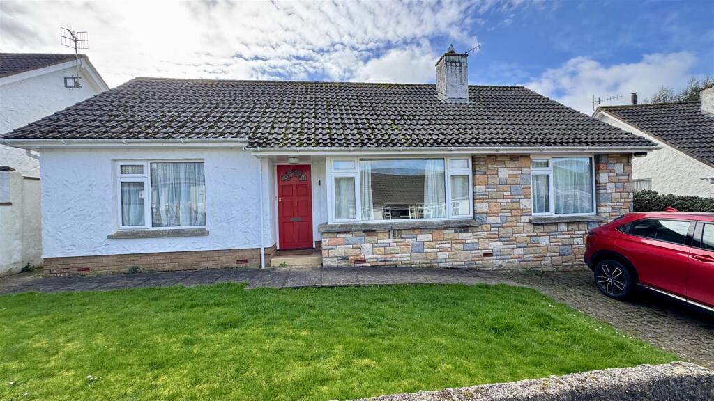 Main image of property: Croyde