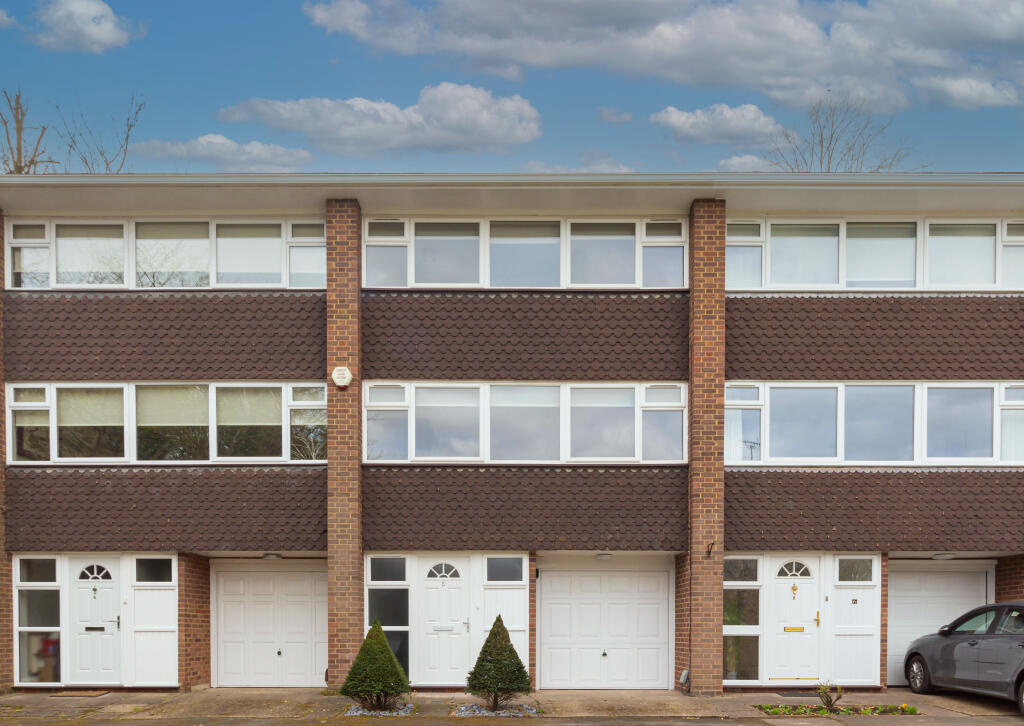 Main image of property: Old Rectory Close, Harpenden, AL5