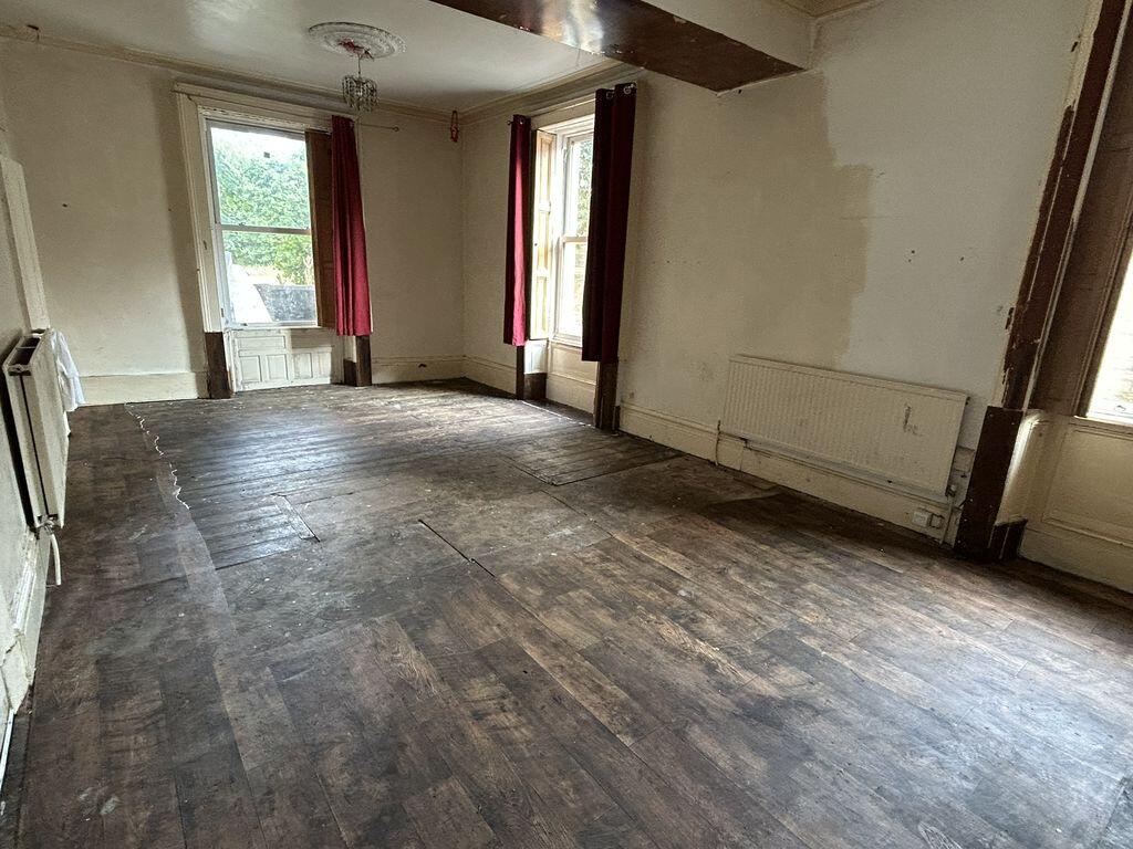 House in Burnley, Lancashire - View 2