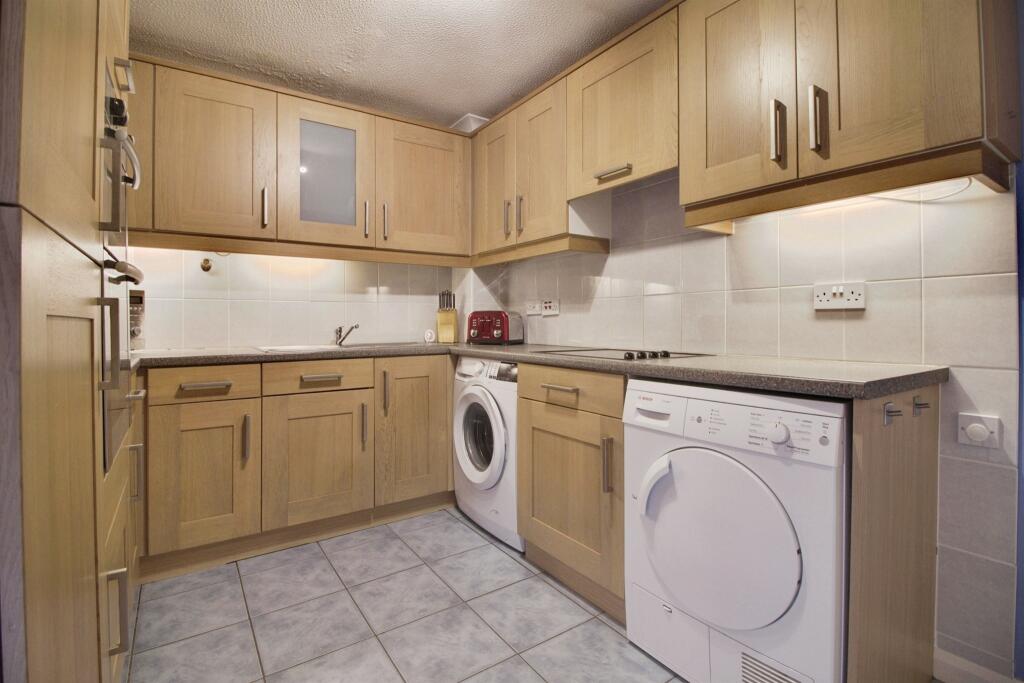 Additional image 3 of Perrywood, Welwyn Garden City