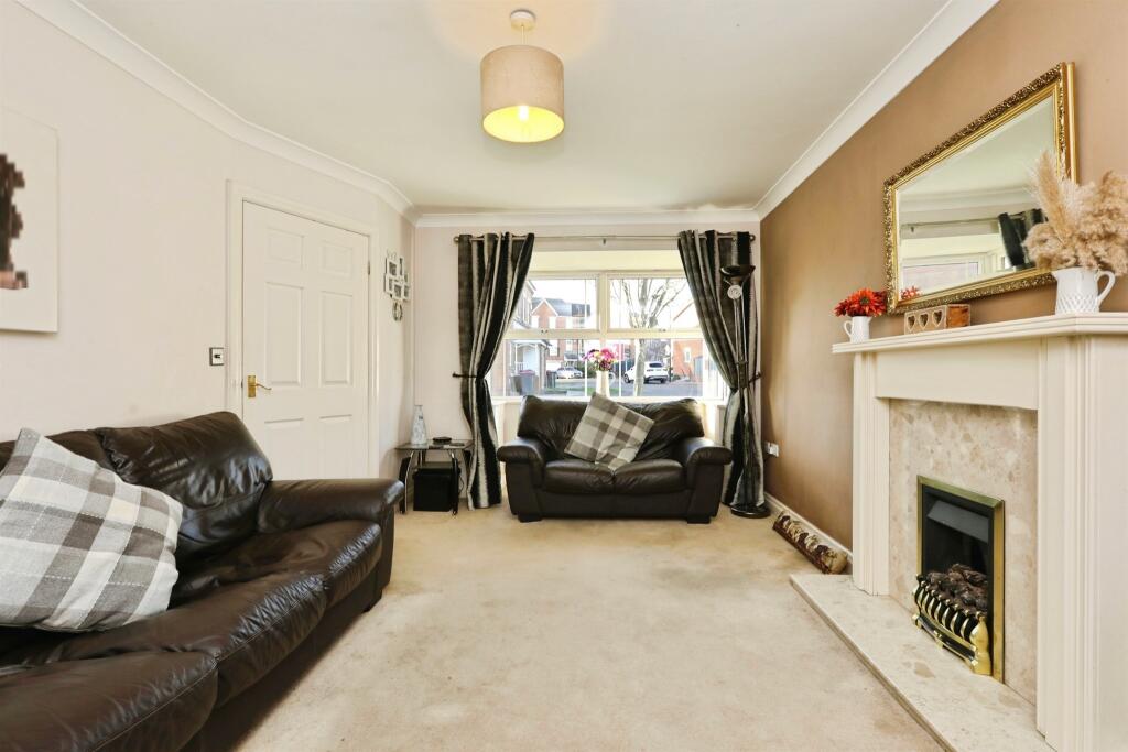 Oak Grove, Thurcroft, Rotherham photo 2