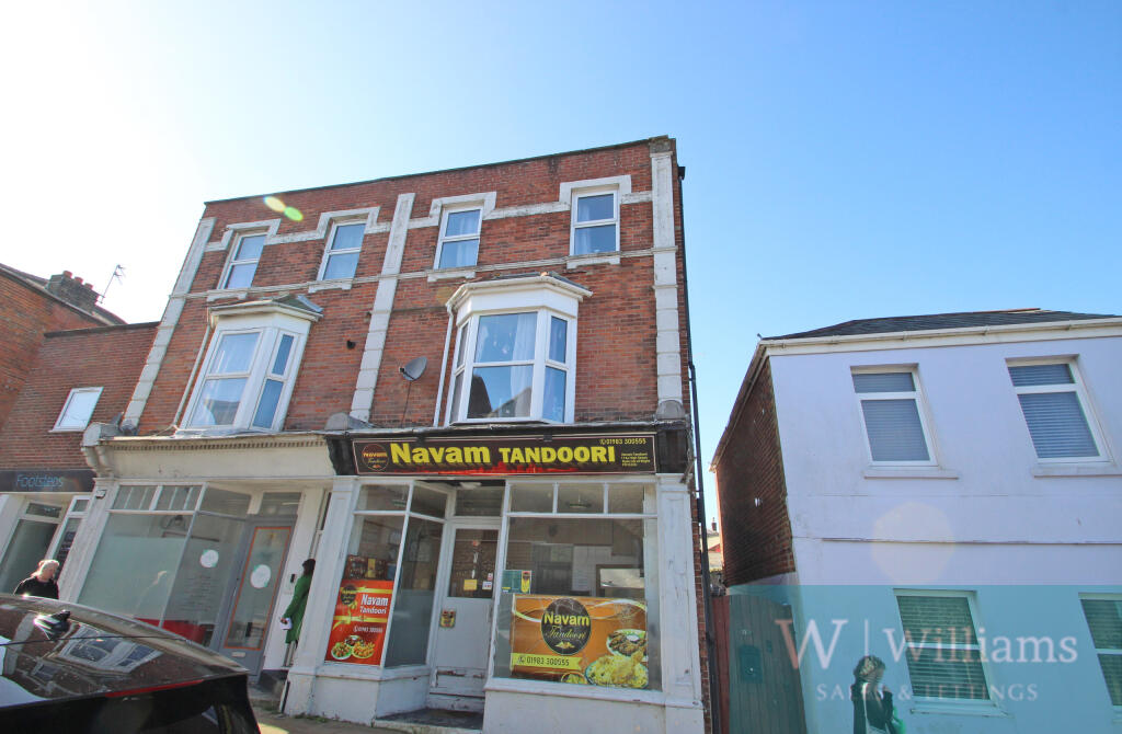 Main image of property: Flat 2, 114 High Street, Ryde, Isle Of Wight