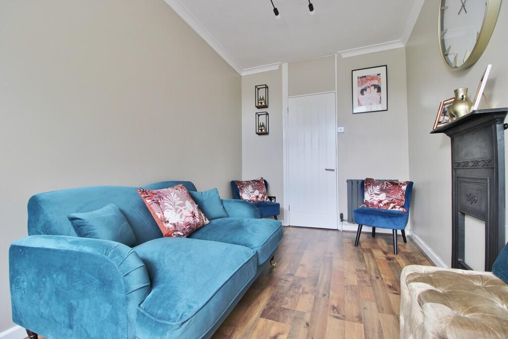 House in Portsmouth, Fratton - More