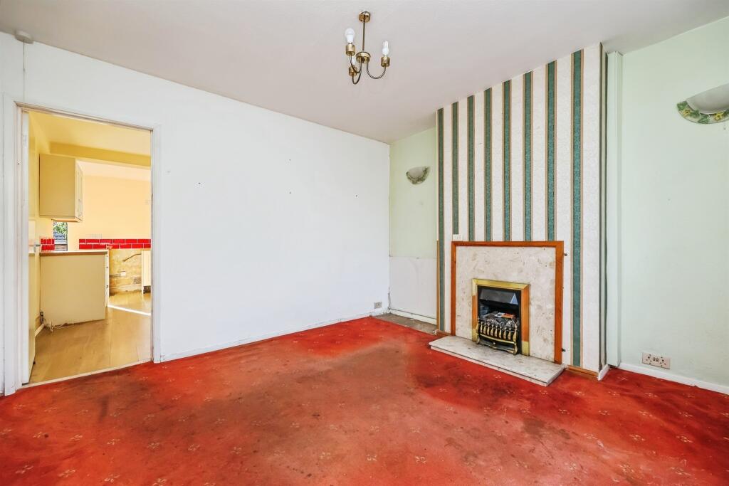 House in Nottingham - View 4