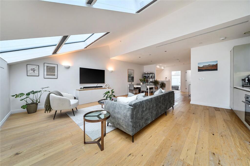 Main image of property: Western Avenue, Perivale, Greenford