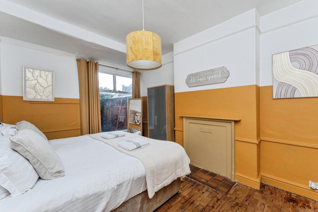House in Chester, Hoole, City of Chester - More
