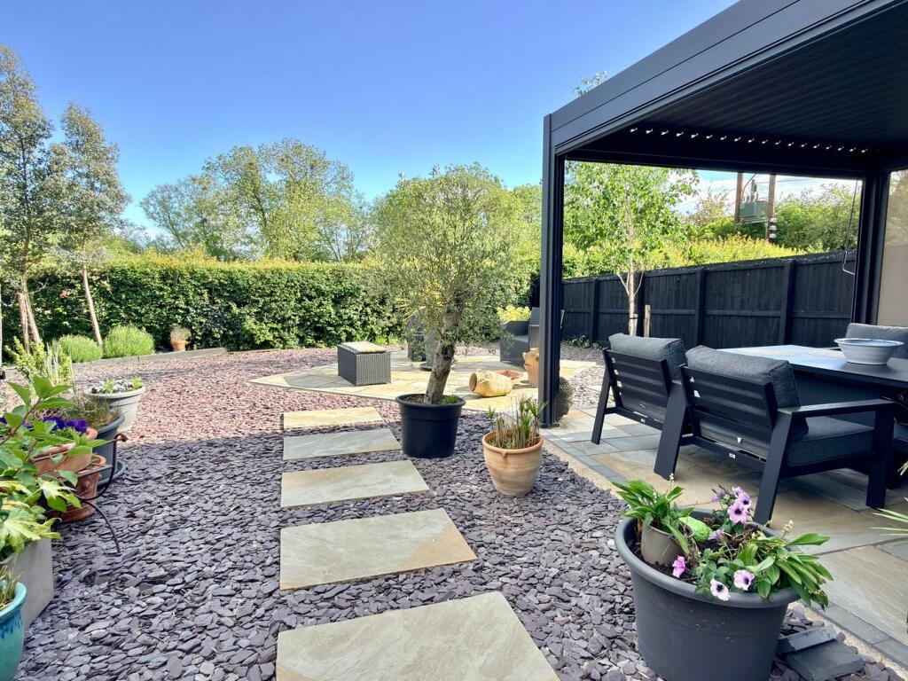 Main image of property: Queens Head Close, Aston Cross, Tewkesbury, GL20