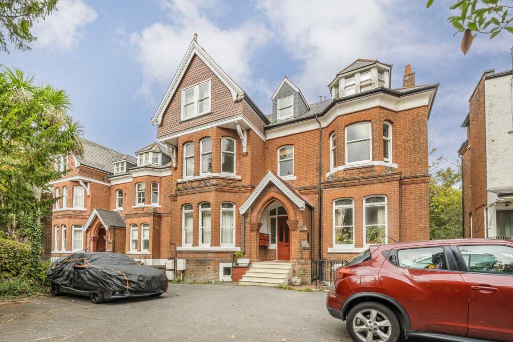 Main image of property: Mount Avenue, Ealing