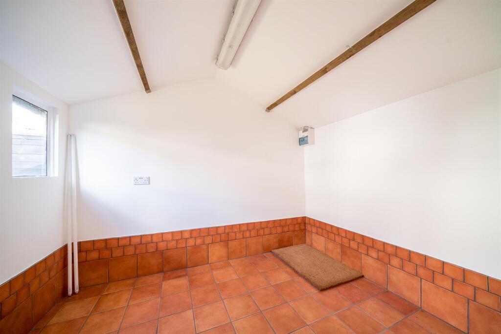 Additional image 22 of Kings Road, London Colney, St. Albans